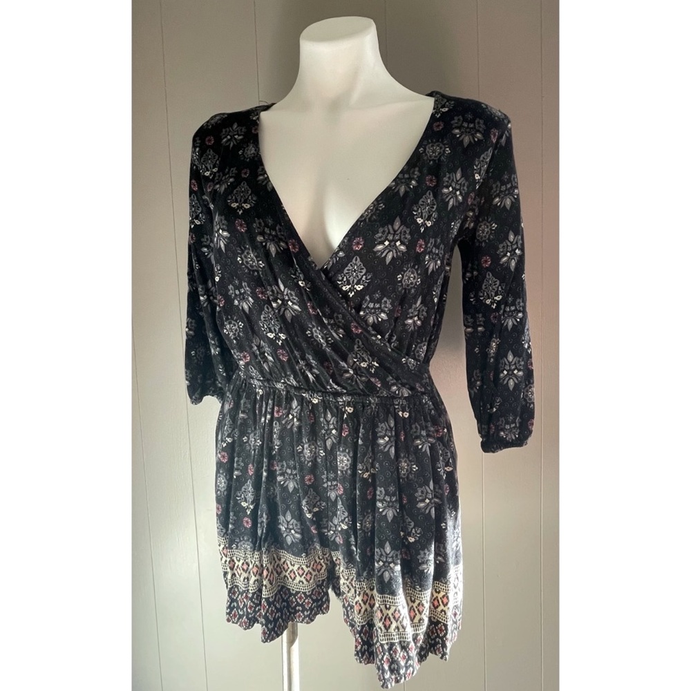 Hollister Romper